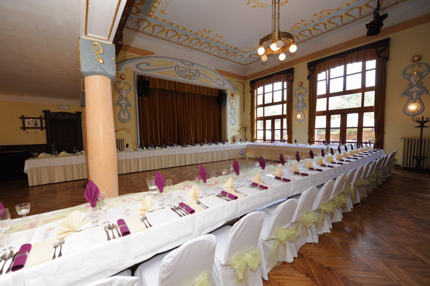 Hotel U Zeleneho Stromu Nepomuk Екстер'єр фото