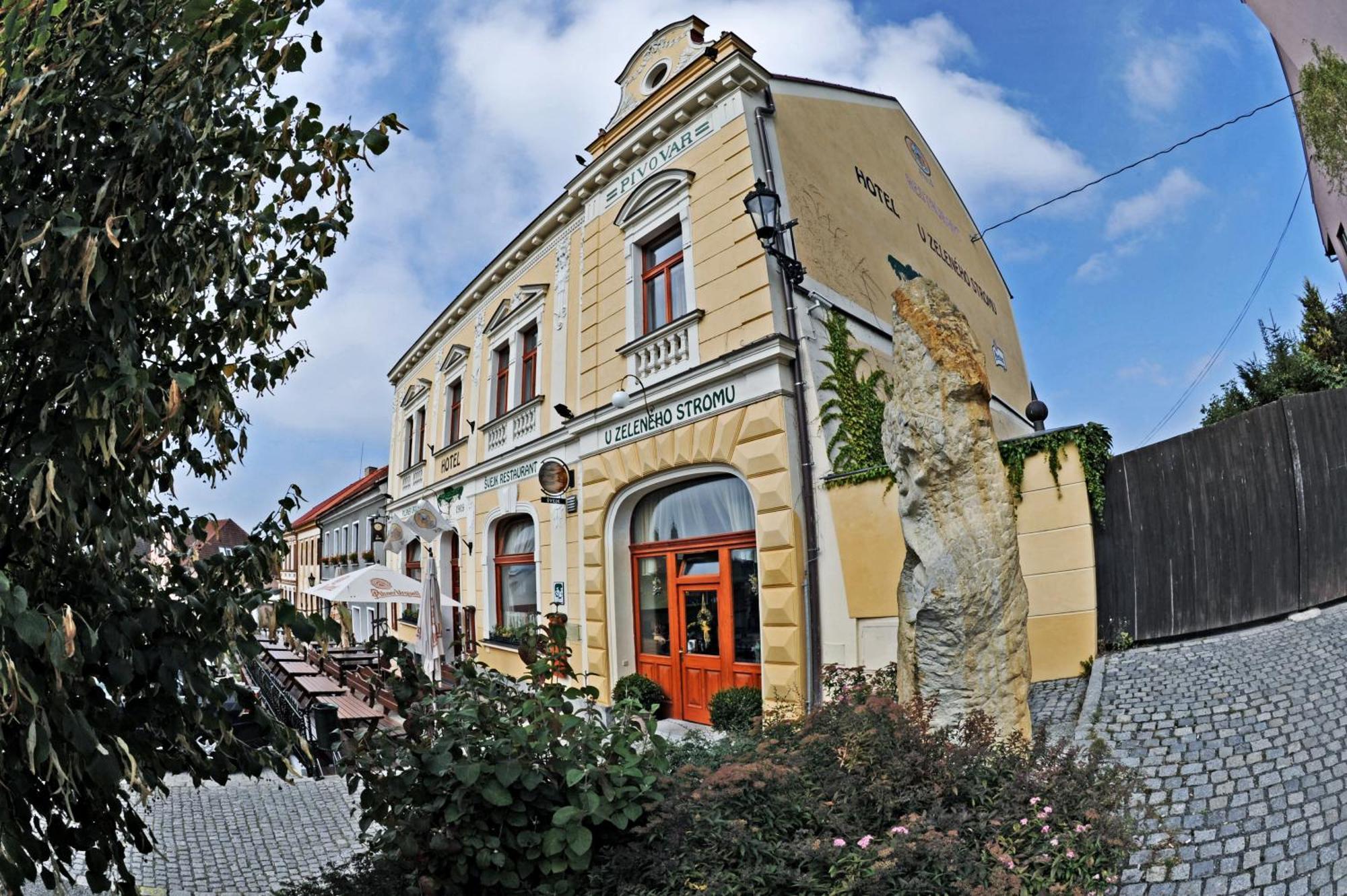 Hotel U Zeleneho Stromu Nepomuk Екстер'єр фото