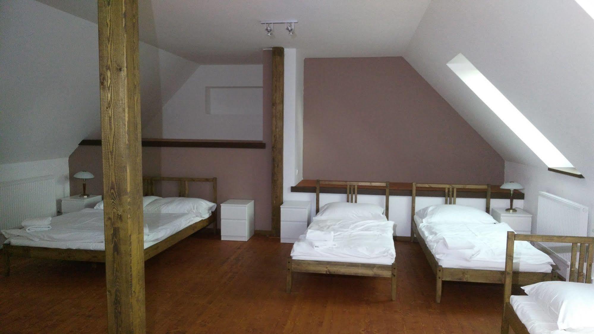 Hotel U Zeleneho Stromu Nepomuk Екстер'єр фото